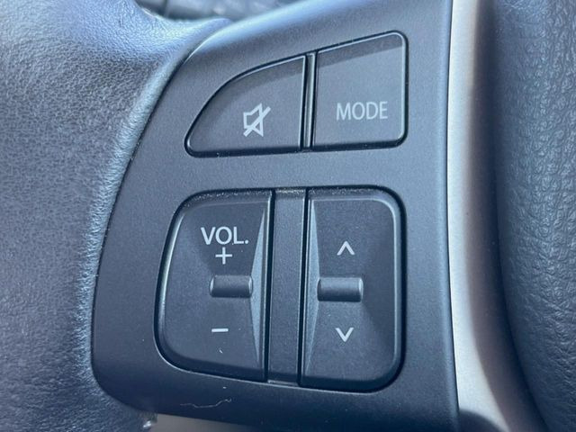 �X�e�A�����O�X�C�b�`���i�r��I�[�f�B�I�����������Ƀn���h���ɂ��Ă��郊���R���ŉ��ʓ��𒲐߂ł��܂���