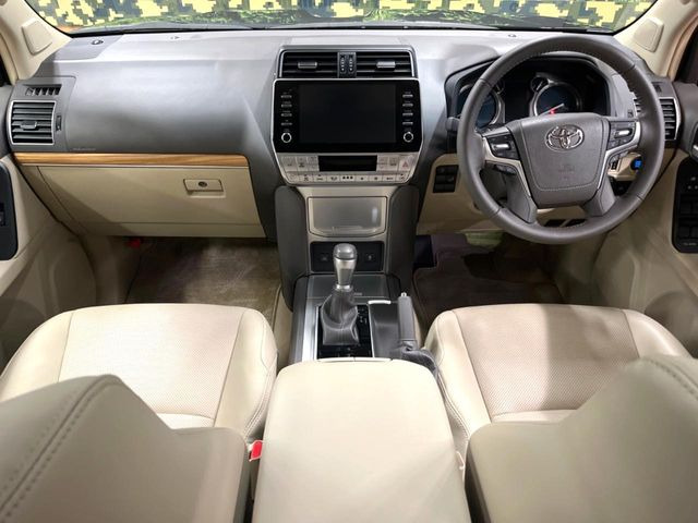 グループ総在庫数約30,000台!!全国の系列店からメーカー・車種問わずご紹介出来るので、あなたにピッタリのお車が見つかるはずです♪まずはお問い合わせ下さい☆