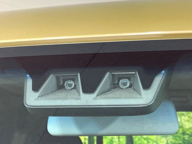 �y�X�}�[�g�A�V�X�g�z���s���ɑO���̎ԗ�����F�����A�Փ˂������Ȏ��͌x��ƃu���[�L�ŏՓˉ���Ɣ�Q�y�����A�V�X�g�B�����S�Ƀh���C�u�����y���݂��������܂��B