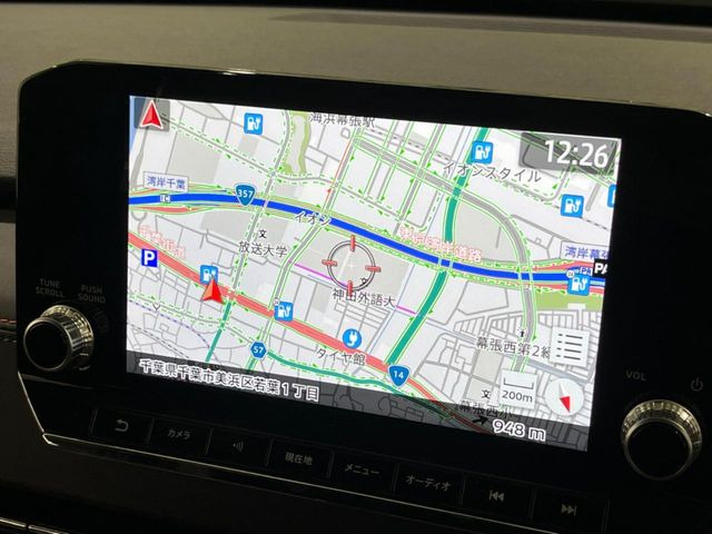 �y�����i�r�z�l�C�̏����i�r�𑕔����Ă���܂��B�i�r�̎g���₷���͂������A�I�[�f�B�I�@�\���[��!�L�����v�◷�s�͂������A�ʋ΂┃�����ȂǕ��i�̃h���C�u���y�����Ȃ�͂���