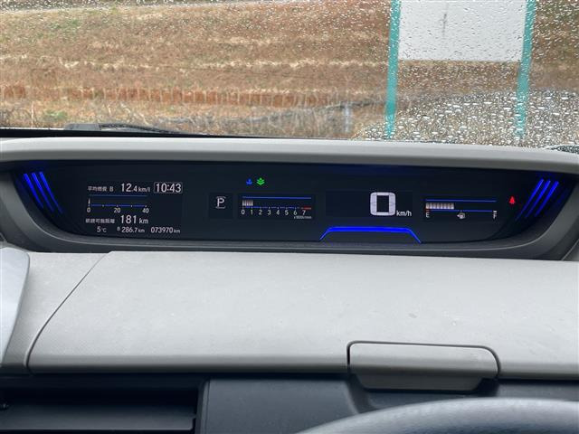 フリード1.5 G ホンダセンシング 4WD