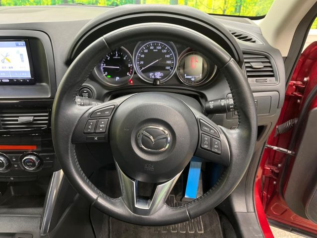 �y�����v�����X�e�A�����O�z�㎿�Ȋv���g�p���邱�ƂŁA��ɂ����������݂ƂĂ��^�]���₷���n���h���ł���