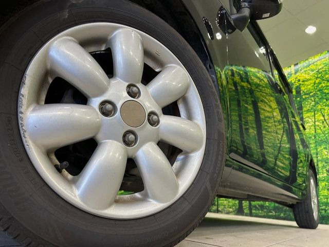 �y����14�C���`�A���~�z�C�[���z�O�ςɃ}�b�`���������A���~�z�C�[���𑕒����Ă���܂��B�e��ЊO�A���~�z�C�[����A�X�^�b�h���X�^�C�����戵�����Ă���܂��B���񂲑��k����������