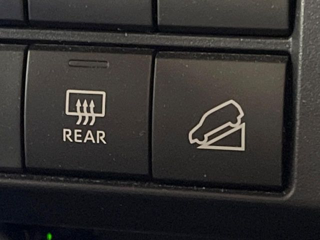 �y�_�E���q���A�V�X�g�z�}�ȍ⓹������Ƃ��Ɏ����Ńu���[�L�𐧌�A���̒ᑬ�x��ۂ��܂��B�ᓹ�∫�H�ȂǊ���₷���H�ʂ̉����ł��^�C�������b�N���Ȃ�������S!�n���h������ɏW���ł��܂�!