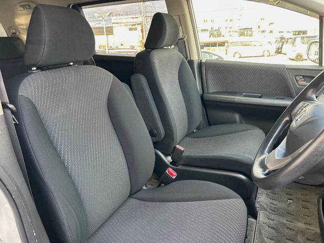 �^�]�Ȃ܂��ɂ͏\���ȃX�y�[�X������A�啿�ȕ��ł��������^�]���Ă�����������ł��B