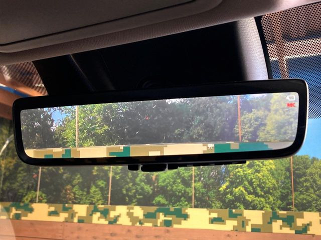 �y�f�W�^���C���i�[�~���[�z��Ȃ̑傫�ȉו��⓯��҂Ō�����m�F���Â炢���ł����S!�J�������B�e�����ԗ�����̉f�������[���~���[���ɕ\���B�N���A�Ȏ��E�ŏ󋵂̊m�F���\�ł�!