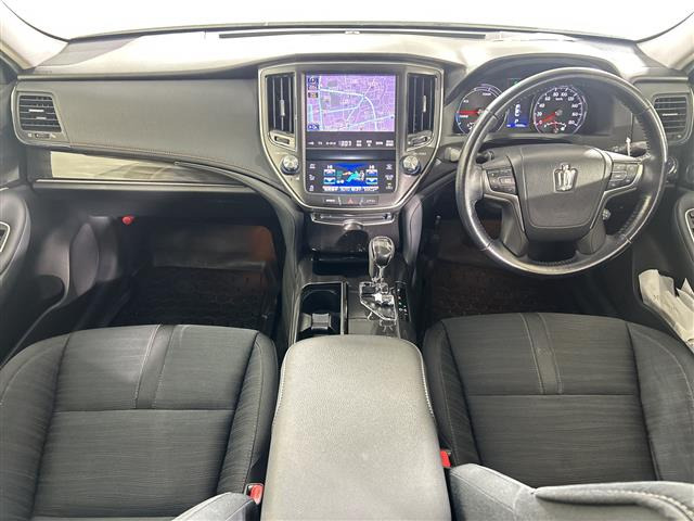 クラウンアスリートハイブリッド 2.5 S