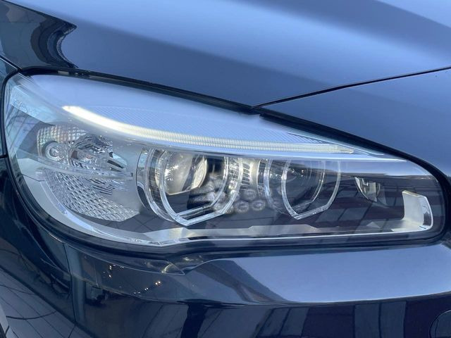 ��LED�w�b�h���C�g:��ԑ��s�����ǍD�Ȏ��E���m�ۂ����S���ĉ^�]�ł��鍂�P�xLED�w�b�h���C�g�𑕔�!�_�����x�������A����d�͂��}�����Ă��܂��B