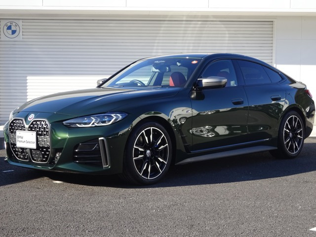 4シリーズグランクーペM440i xドライブ 4WD