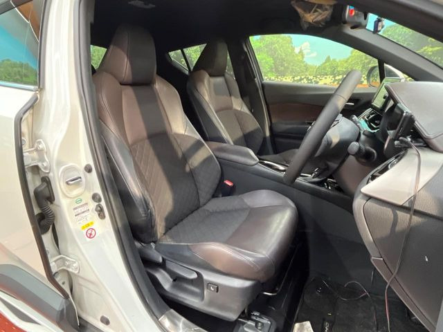 �y�n�[�t���U�[�V�[�g�z�������ƍ���S�n�𗼗������l�C�̃V�[�g���w�ʁE���ʂ̃t�@�u���b�N�f�ނ́A�ʋC���̗ǂ��⊊��ɂ����ɗD��Ă��܂��B