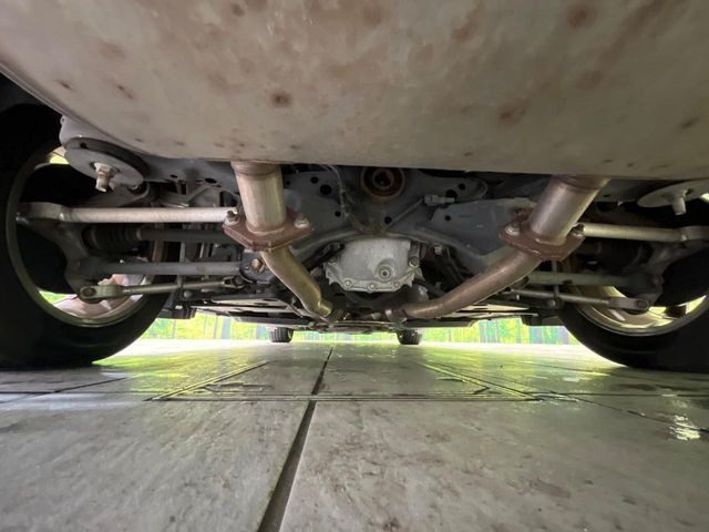 下回りがきれいなうちに、防錆加工の施工がオススメ。降雪地域はもちろん、沿岸部にお住いの方や、趣味でマリン・ウィンタースポーツをされる方にご好評いただいております。