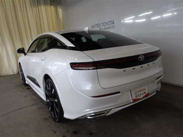 クラウンクロスオーバー2.4 RS E-Four advanced 4WD