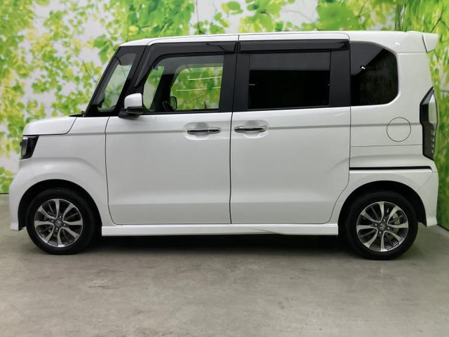 N-BOXカスタムL 4WD