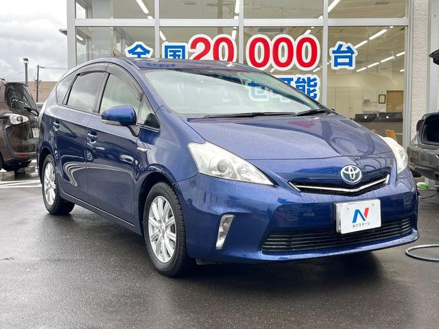 高透明度のガラス皮膜で撥水はもちろん、上質なツヤ・光沢を実現。紫外線や酸性雨から大切な愛車を保護し、色あせ・劣化を防止。「弾スプラッシュコート」、「弾プリミッサコート」からお選びいただけます。