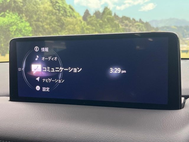 �y10.25�C���`�}�c�_�R�l�N�g�z�ԓ��̕��͋C�Ƀ}�b�`������^�f�B�X�v���C�B�X�}�z�ڑ��ł̃i�r�g�p��Bluetooth�Đ����A�l�X�ȋ@�\���y���߂܂��B�����I�ȃ_�C�������삪�\�ŁA�g��������ǍD�ł��B