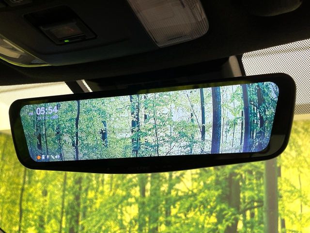 �y�f�W�^���C���i�[�~���[�z��Ȃ̑傫�ȉו��⓯��҂Ō�����m�F���Â炢���ł����S!�J�������B�e�����ԗ�����̉f�������[���~���[���ɕ\���B�N���A�Ȏ��E�ŏ󋵂̊m�F���\�ł�!