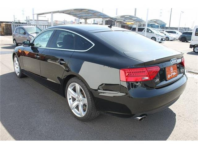 ���Ǝҗl�ւ̔̔��͂��f�肳���Ă��������܂��B �Ԍ������ԗ��̏ꍇ�́A�Ԍ����擾�������x�������z�ŕ\�����Ă���܂��B