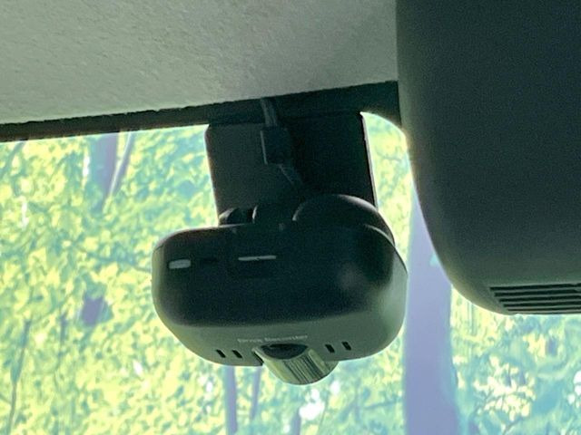 �y�h���C�u���R�[�_�[�z�h���C�u���R�[�_�[����!���s���͂������A������^�]�⎖�̂ɑ��������ہA�f���ŋL�^���A����̃��X�N�ɔ����܂��B���L�^�pSD�J�[�h�͂��q�l�����g�ł��������������K�v������܂��B