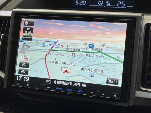 �y�����i�r�z�l�C�̏���9�C���`�i�r�𑕔����Ă���܂��B�i�r�̎g���₷���͂������A�I�[�f�B�I�@�\���[��!�L�����v�◷�s�͂������A�ʋ΂┃�����ȂǕ��i�̃h���C�u���y�����Ȃ�͂���