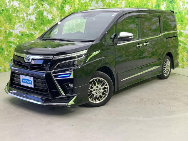 ヴォクシー1.8 ハイブリッド ZS 煌III