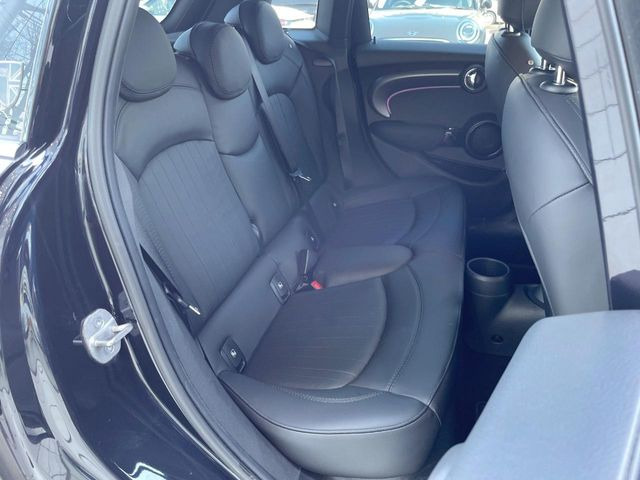 ���㕔���Ȃ��C�ɂȂ�悤�ȃL�Y�E�����ւ��蓙�A�傫�ȃ_���[�W�͂Ȃ��A�ǍD�ȏ�Ԃł��B