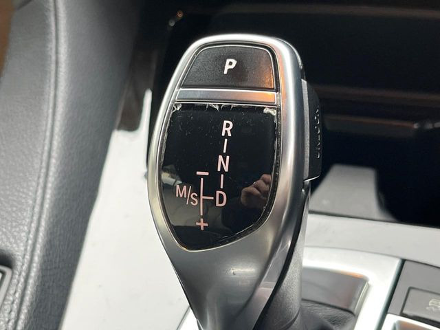 ��MT���[�h�t��AT:�ʏ�͎����ł����Ȃ���ϑ�(�M�A�`�F���W)���h���C�o�[�̑���ɂ���ĈӐ}�I�ɕς�����V�X�e���ł��B����w���i�̃h���C�u�����y���݂��������܂�!