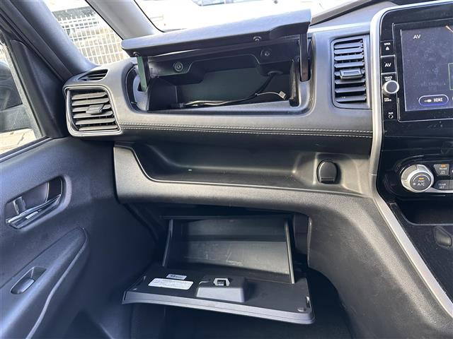 セレナ2.0 ハイウェイスター Vセレクション