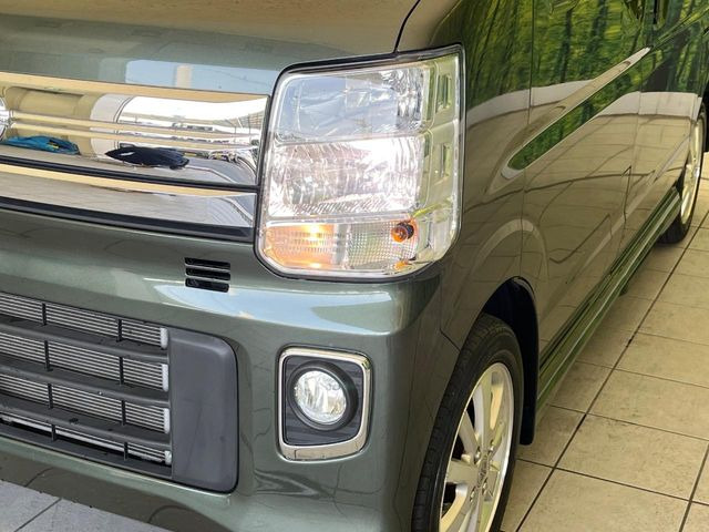 �yLED�w�b�h���C�g�z���V����ԑ��s�����ǍD�Ȏ��E���m�ۂ����S���ĉ^�]�ł��鍂�P�xLED�w�b�h���C�g�𑕔�!�_�����x�������A����d�͂��}�����Ă��܂��B