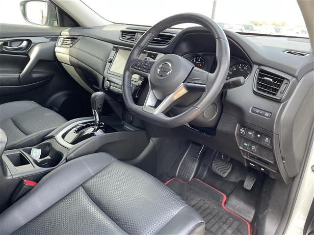 エクストレイル2.0 20X