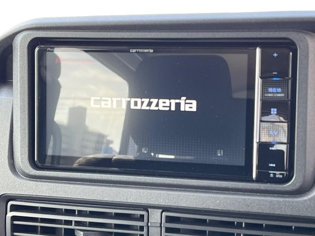 �y�����i�r�z�l�C�̏����i�r�𑕔��B�I�[�f�B�I�@�\���[�����Ă���ABluetooth�ڑ�����΂������̃X�}�z��MP3�v���C���[�̉��y���Đ��\!�����̉^�]������Ɋy�����Ȃ�܂�!!