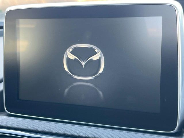 �y�}�c�_�R�l�N�g�i�r�z�ԓ��̕��͋C�Ƀ}�b�`������̌^�^�C�v�̃i�r�B�e����q�ݒ��Bluetooth�Đ����A�l�X�ȋ@�\���y���߂܂��B�����I�ȃ_�C�������삪�\�ŁA�g��������ǍD�ł��B