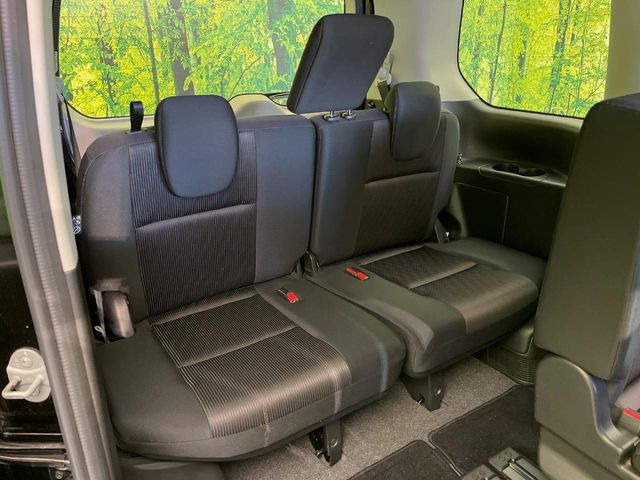 3��ڃV�[�g�͂�������ԗǍD����l�ł��������ƍ����Ē����܂��̂ŁA��l���ł̂��o���������N���N�ł��􂲉Ƒ��ŁA�C�̒m�ꂽ���ԂŁA�h���C�u�ɍs���̂��y���݂ł��ˁ�