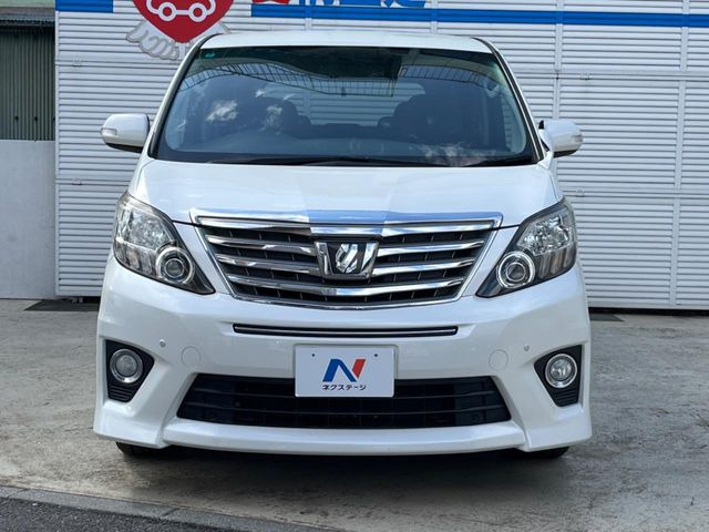 弊社では、全車『修復歴なし』のお車のみ取り扱っております。専任バイヤーによる厳選した仕入れの後、入庫後の車両チェックを行い、ネクステージが認定した高品質な中古車をご提供しております。