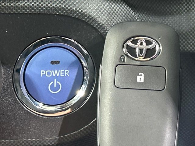 �y�X�}�[�g�L�[�z�J�o����|�P�b�g�ɓ��ꂽ�܂܂ł��h�A�̎{���E�������\�ȃX�}�[�g�L�[�𑕔��B�G���W���̃I���E�I�t�����J�M�����o���K�v����������Ƃ��Ă��֗��ł���