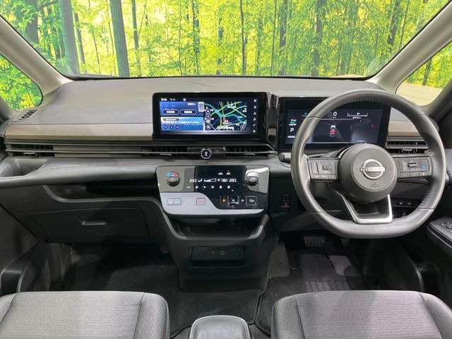 セレナ1.4 e-POWER ハイウェイスターV