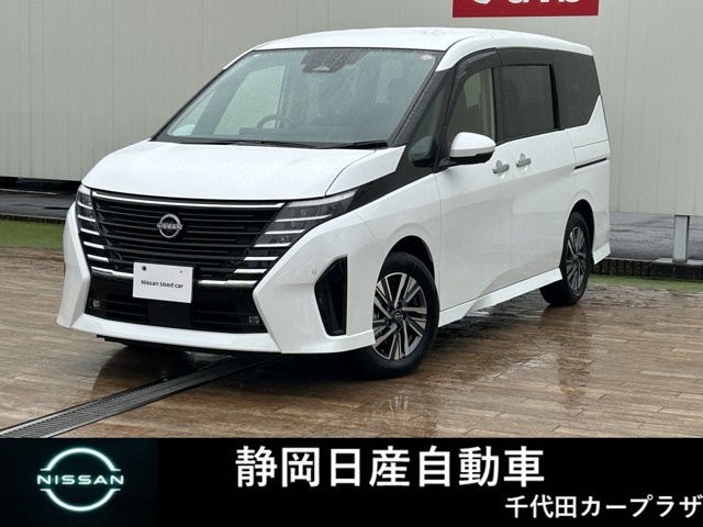 セレナ1.4 e-POWER ハイウェイスター V