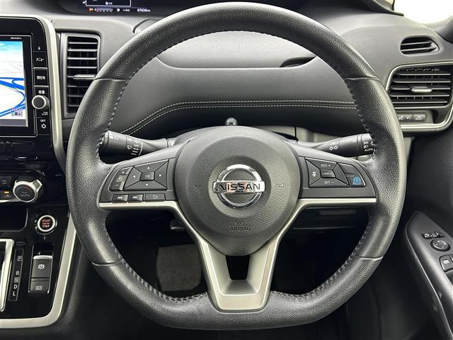 セレナ2.0 ハイウェイスター プロパイロット エディション