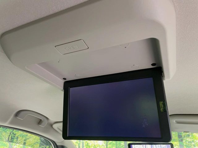 セレナ1.2 e-POWER ハイウェイスターV