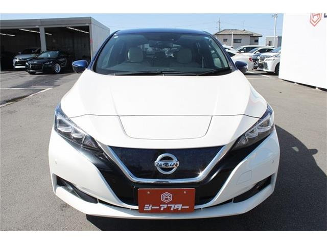 大好評のボディコーティング「ハイモースコート」もご納車までに施工可能。雨染みや線傷など中古車だからと諦めていませんか?ピカピカの状態でお乗り出しいただけます。