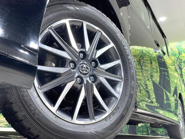 �y����16�C���`�A���~�z�C�[���z�O�ςɃ}�b�`���������A���~�z�C�[���𑕒����Ă���܂��B�e��ЊO�A���~�z�C�[����A�X�^�b�h���X�^�C�����戵�����Ă���܂��B���񂲑��k����������