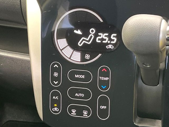 �y�A�C�h�����O�X�g�b�v�z�ԐM����a�؂Œ�Ԃ����ۂɃG���W�����~���A���ʂȔR���̏����}���܂��B�R��������ی�ɂȂ���@�\��G���W���̓u���[�L�𗣂��΍Ďn�����܂��B