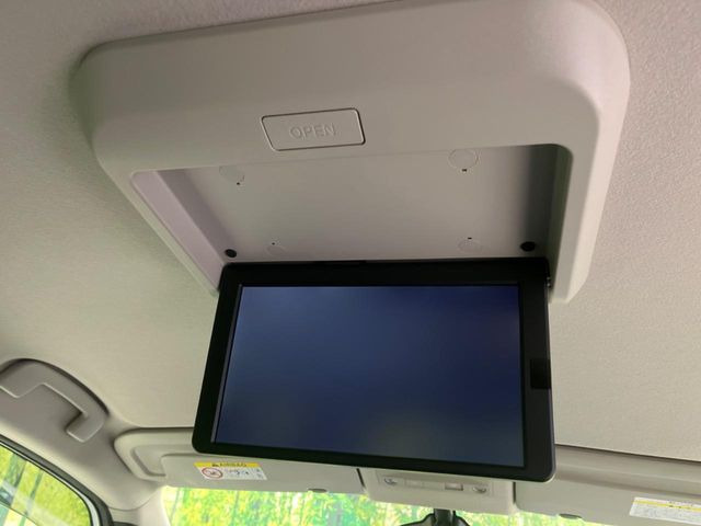 セレナ1.4 e-POWER ハイウェイスターV