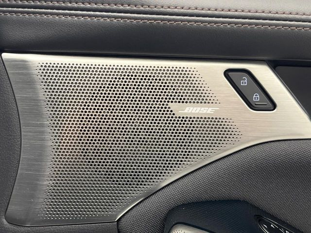 �yBOSE�T�E���h�V�X�e���z���x�ȃ`���[�j���O�\�͂����ڂ���Ă���A�������ȉ��y�����y���݂��������܂���