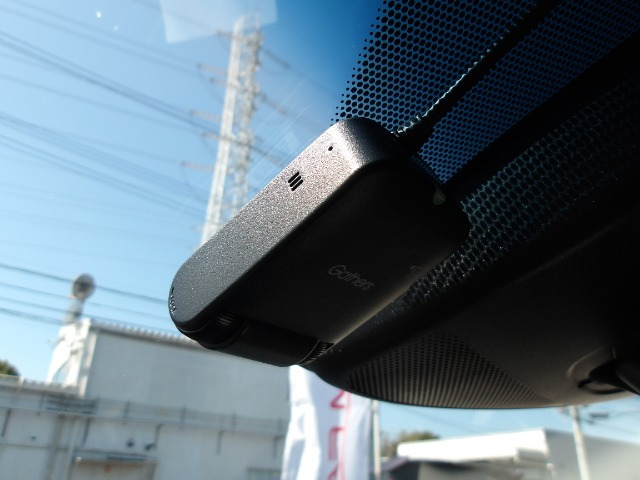 ヴェゼル1.5 ハイブリッド Z ホンダセンシング