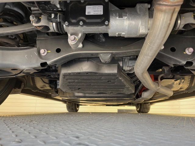 下回りがきれいなうちに、防錆加工の施工がオススメ。降雪地域はもちろん、沿岸部にお住いの方や、趣味でマリン・ウィンタースポーツをされる方にご好評いただいております。