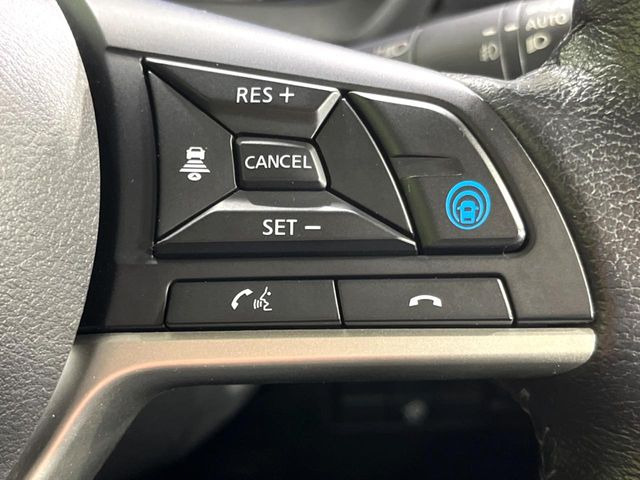 �y�v���p�C���b�g�z�������H�ł̒��������s���y��!!�a�؎��Ə��񑖍s�̃V�[���ŁA�A�N�Z���E�u���[�L�E�X�e�A�����O�������Ő��䂵�A�������^�]�̕��S���y�����Ă���܂���