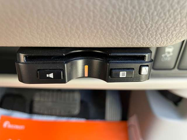 eKワゴンM e-アシスト 4WD