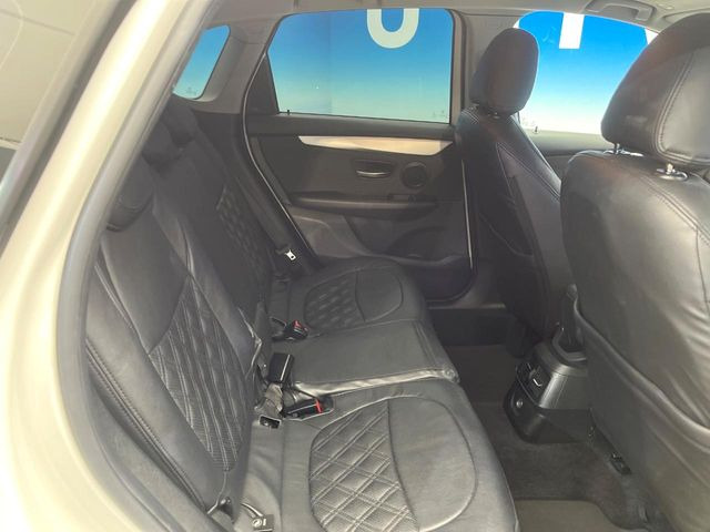 ���㕔���Ȃ��C�ɂȂ�悤�ȃL�Y�E�����ւ��蓙�A�傫�ȃ_���[�W�͂Ȃ��A�ǍD�ȏ�Ԃł��B