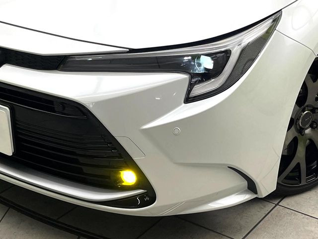 �yLED�w�b�h���C�g�z���V����ԑ��s�����ǍD�Ȏ��E���m�ۂ����S���ĉ^�]�ł��鍂�P�xLED�w�b�h���C�g�𑕔�!�_�����x�������A����d�͂��}�����Ă��܂��B