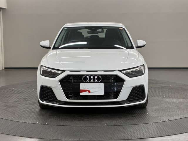 A1スポーツバック25 TFSI アドバンスド